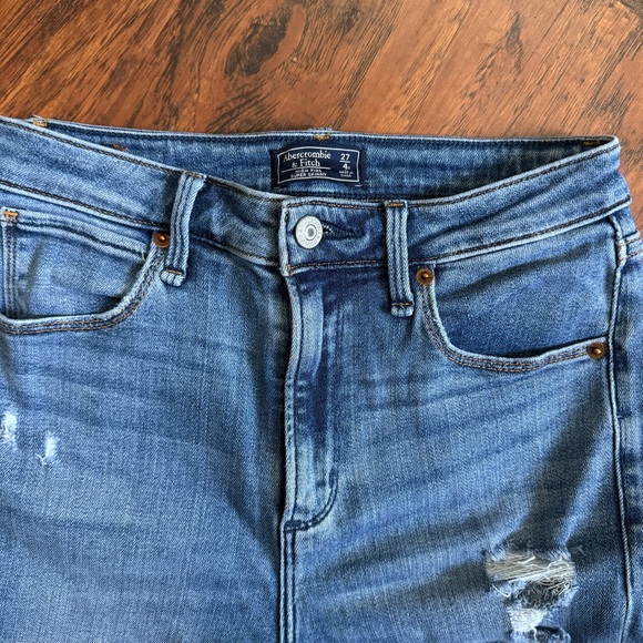 Abercrombie & Fitch Jeans Women's Sz 4 High Rise Skinny Blue Stretch Distressed - Picture 3 of 7